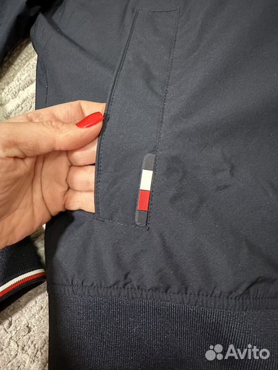 Куртка Новая Tommy hilfiger L, США