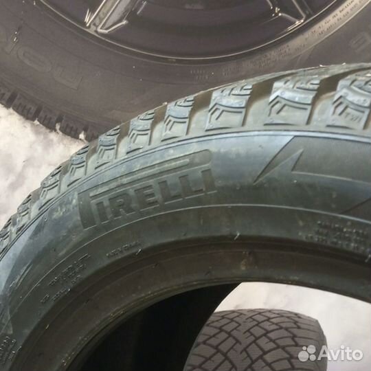 Pirelli Scorpion Ice Zero 2 255/55 R18