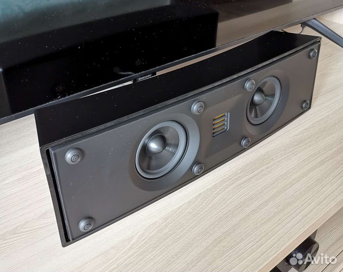 Центральный канал Martin Logan motion 6i