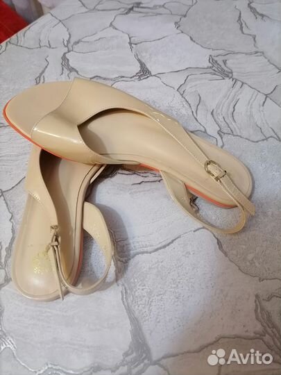 Босоножки женские 38 размер