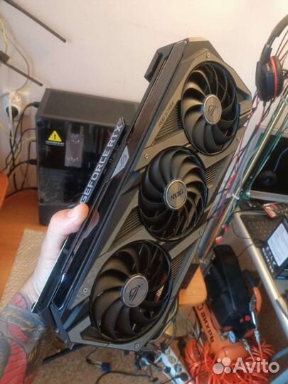 Asus ROG Strix RTX 3070 Ti OC
