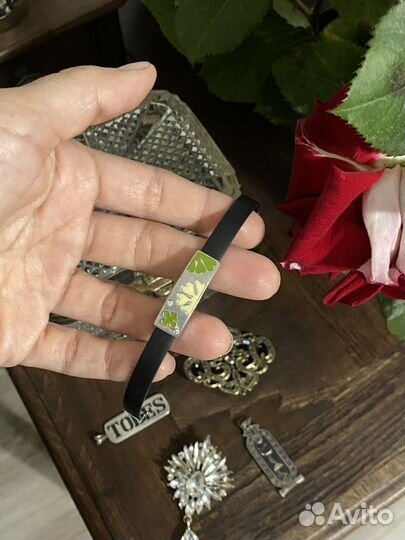 Аксессуары броши, кулоны, браслет - винтаж