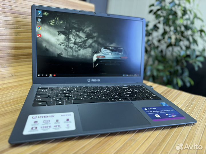 Быстрый современный ноутбук 15.6IPS/4 ядра