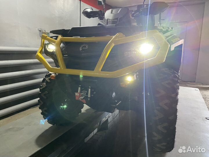 BRP CAN-AM outlander 1000 XT-P 23
