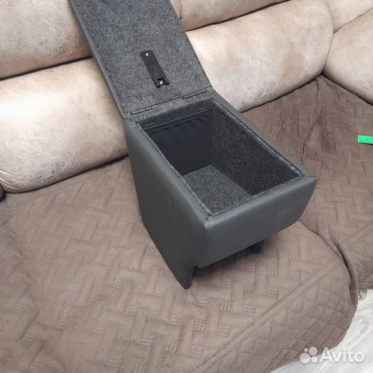 Подлокотник нива