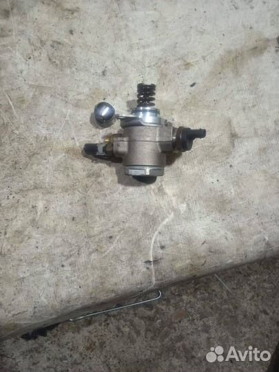 Тнвд Volkswagen Caddy 3 рест. 2011 03C127026J