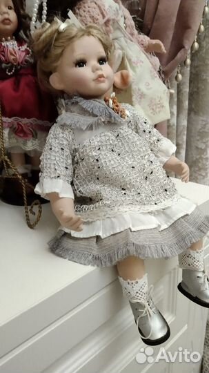 Кукла фарфоровая коллекционная