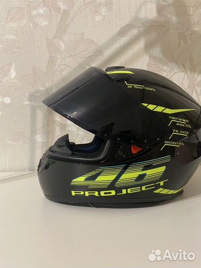 Мотоциклетный шлем