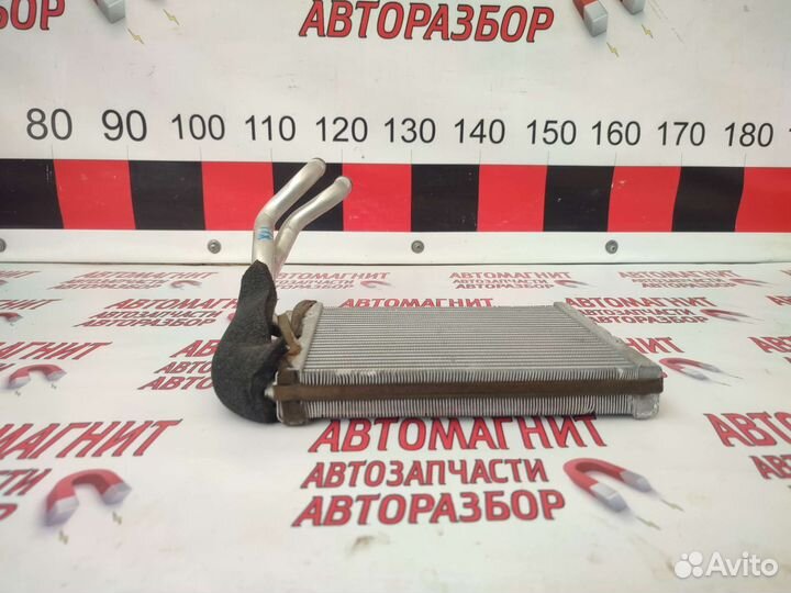 Радиатор печки Ниссан Жук