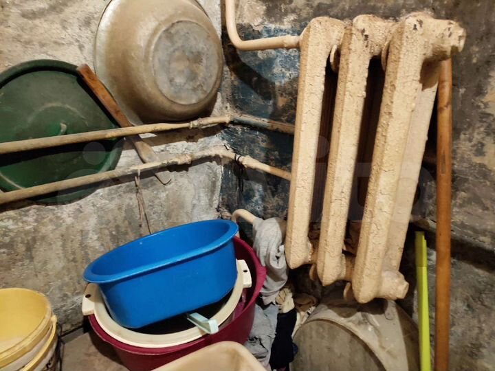 2-к. квартира, 58 м², 2/2 эт.