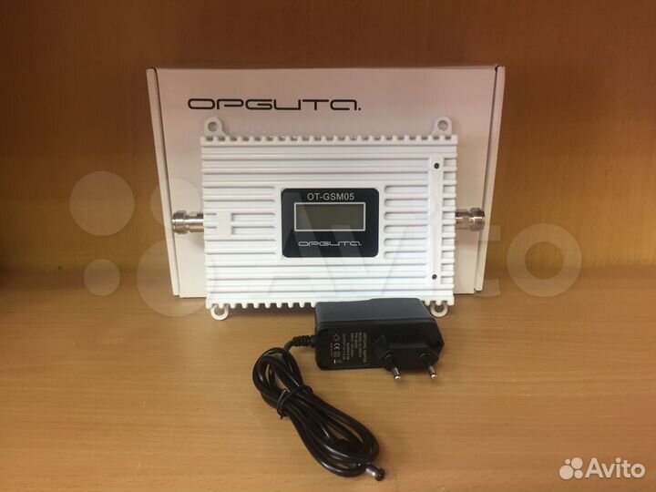 Усилитель интернета и сотовой связи. Репитер 4G