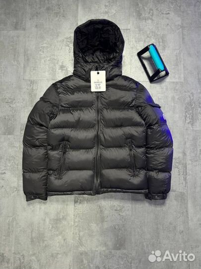 Куртка Moncler новая