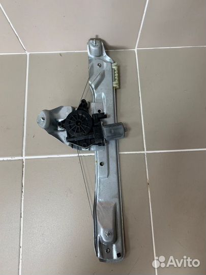 Стеклоподъемный механизм задний левый Renault