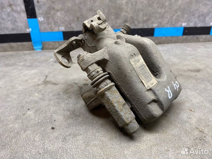 Суппорт задний правый Citroen C4 2 1.6 EP6 (120)