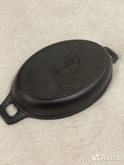 Чугунная сковорода маленькая