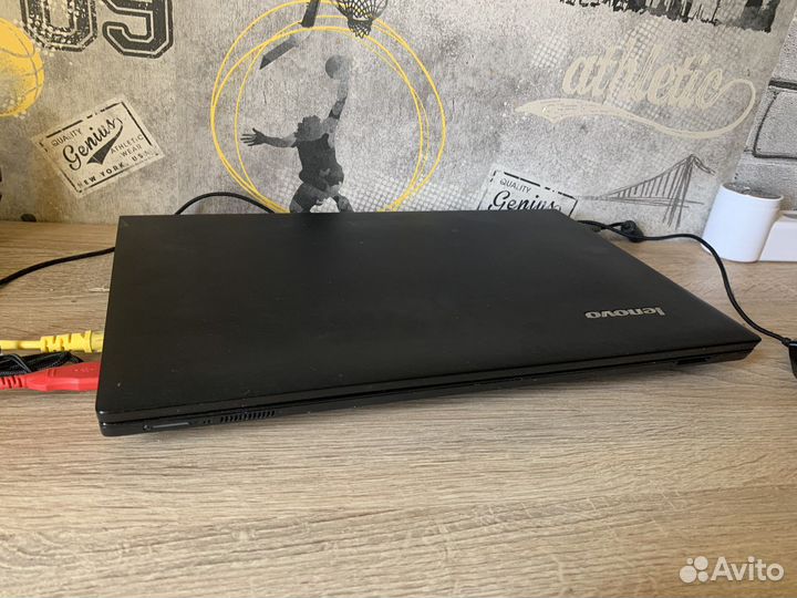 Lenovo b590