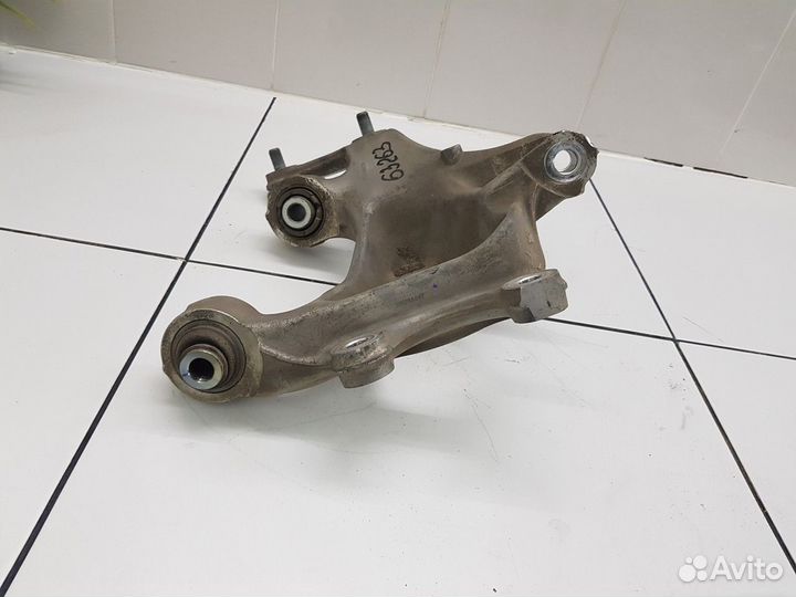 Кулак поворотный задний (правый) (Kia K5 III)