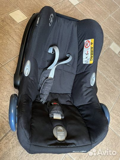 Автокресло maxicosi cabriofix