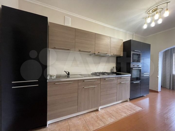 2-к. квартира, 80 м², 5/11 эт.