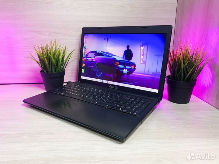 Ноутбук Asus Intel Core i7/4Gb/SSD256Gb