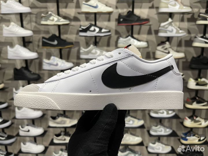 Кроссовки Nike Blazer Low '77 Vintage White-Black