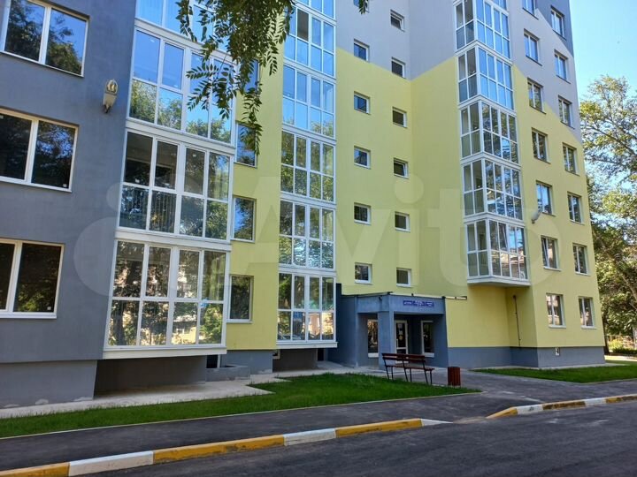 3-к. квартира, 92,7 м², 2/9 эт.