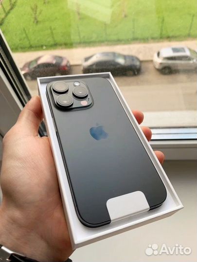 iPhone 15 Pro, 128 ГБ
