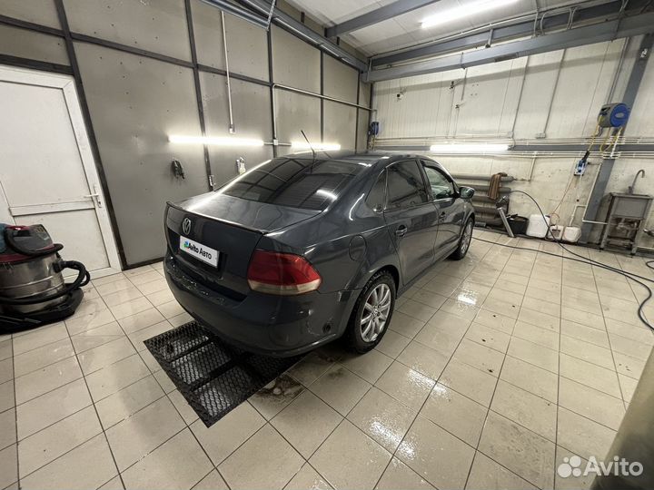 Volkswagen Polo 1.6 МТ, 2014, 320 000 км