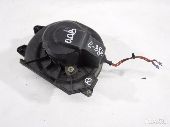 Моторчик отопителя Opel Omega B