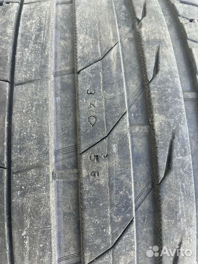 Nokian Tyres Hakka Black 2 SUV 275/45 R20