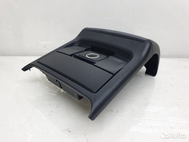 Накладка подлокотника Audi A5 3.2 2009