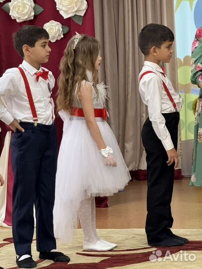 Платье на девочку