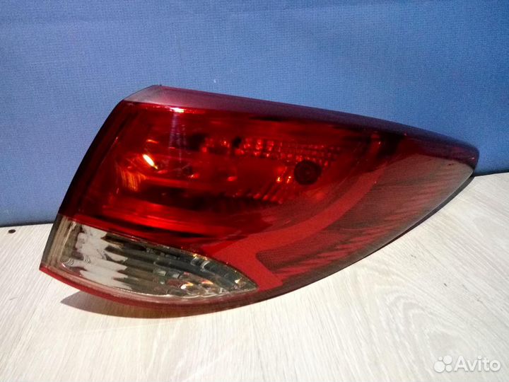 Фонарь правый внешний Hyundai ix35 (2010-нв)