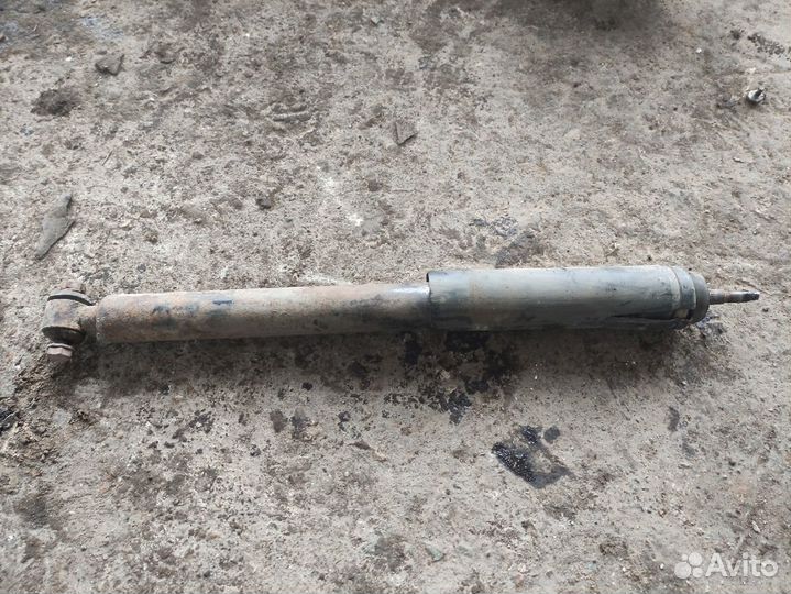 Амортизатор Mercedes-Benz 190 W201