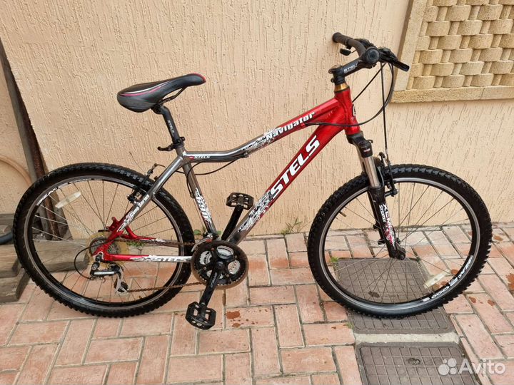 Stels navigator 690