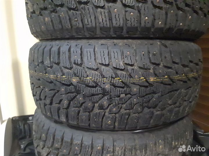 Kumho WinterCraft Ice Wi32 225/40 R18 92T