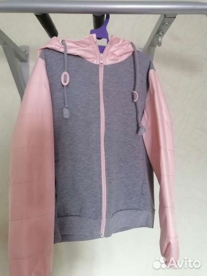Куртка для девочки р. 146