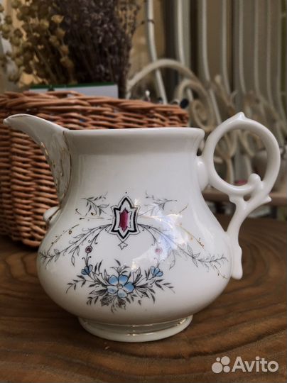 Молочник сливочник