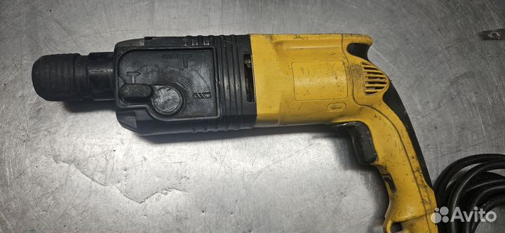Перфоратор dewalt d 25003 k. Под ремонт