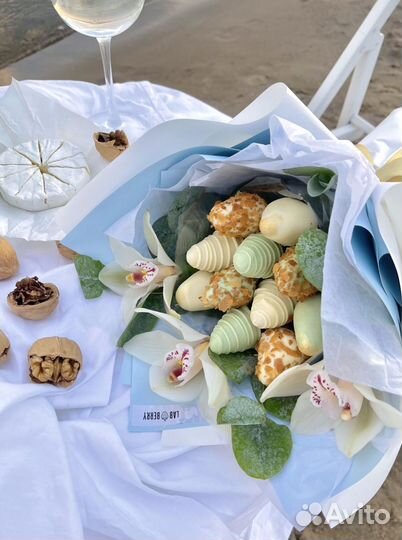 Букет из клубники в шоколаде