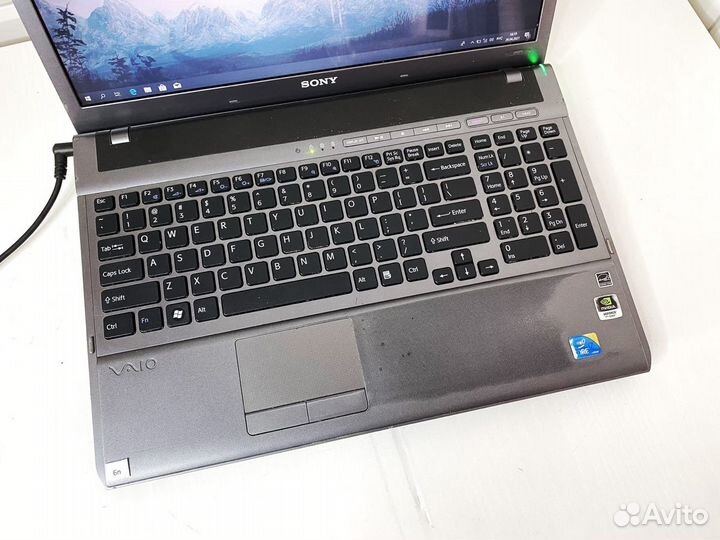 Ноутбук Sony vpcf1 Core i7