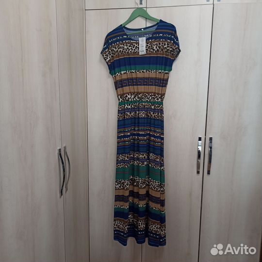 42,48 Платье новое длинное