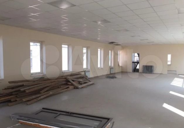 Торговая площадь, 180 м²