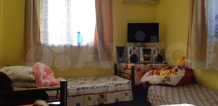 Комната 23 м² в 2-к., 2/2 эт.