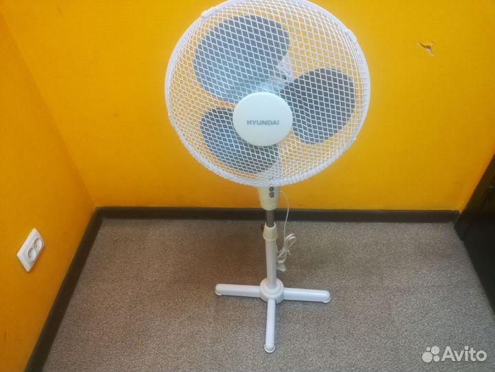 Вентиляторы Hyundai H-SF12-F1201