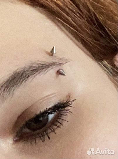 Пирсинг модель