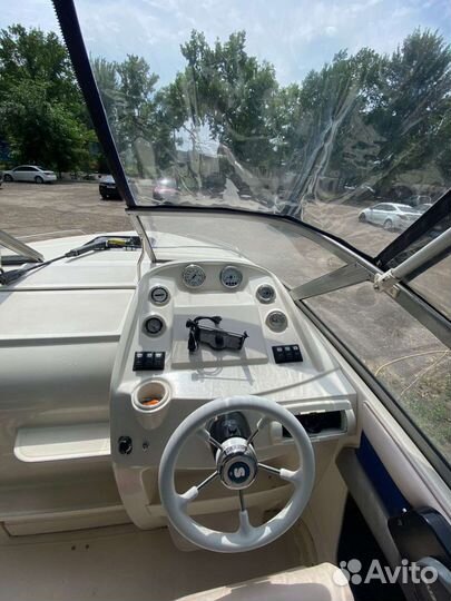 Slider 210