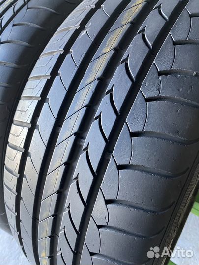 Goodyear EfficientGrip 255/45 R20