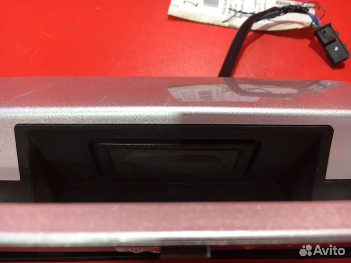 Ручка багажника задняя Chevrolet Cruze J305 Z20D1