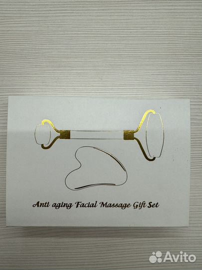 Подарочный набор роллер и гуаша